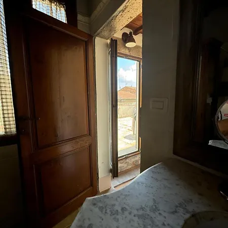 La Loggia Di Pulcinella